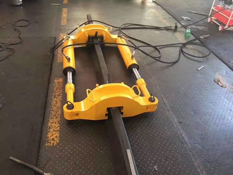 YLS-900型液壓拉伸機(ji)