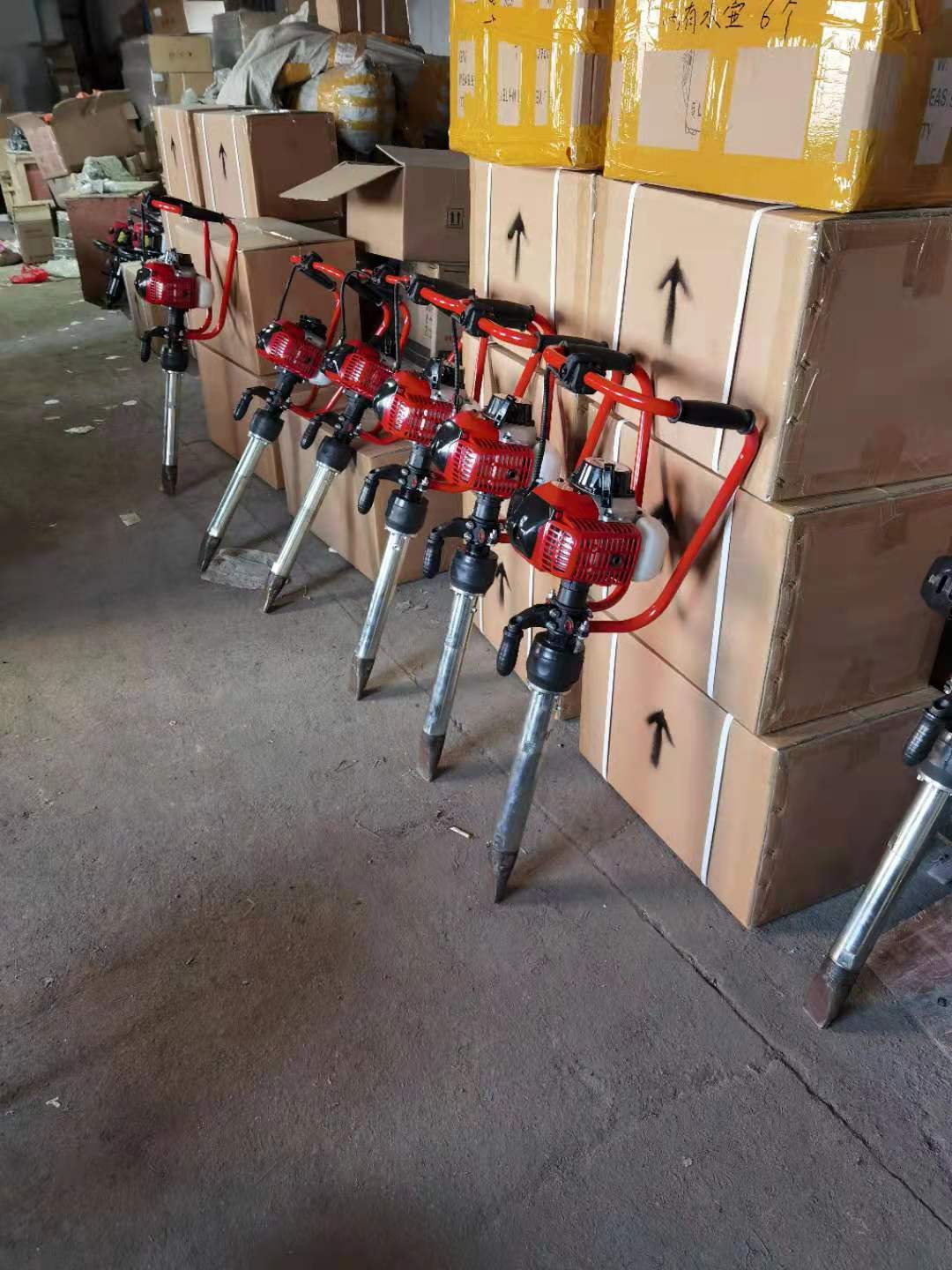 ND-4型手提式(shì)内燃搗固鎬 