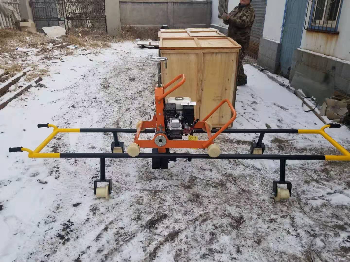 NCM-4.0型内(nei)燃道岔(chà)打磨機(ji) 